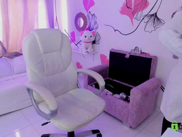 Isabela-Fiorelli live cam on BongaCams