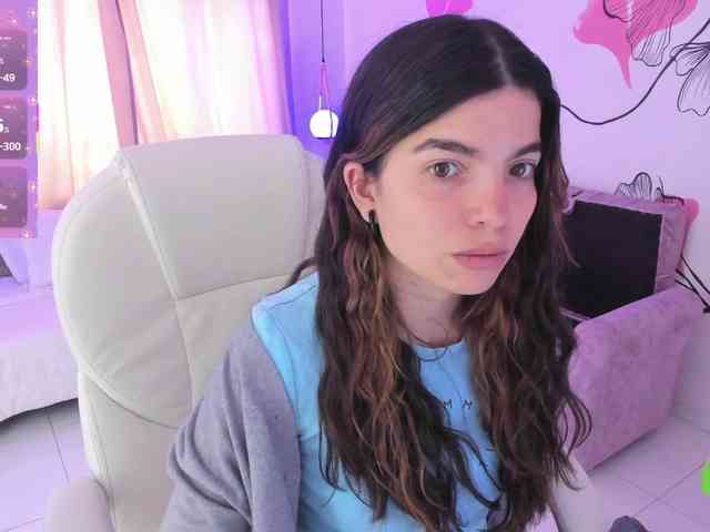 Model: Isabela-Fiorelli