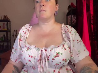 NylonQueen