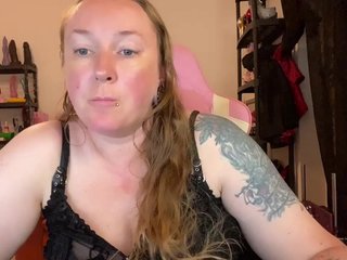 NylonQueen