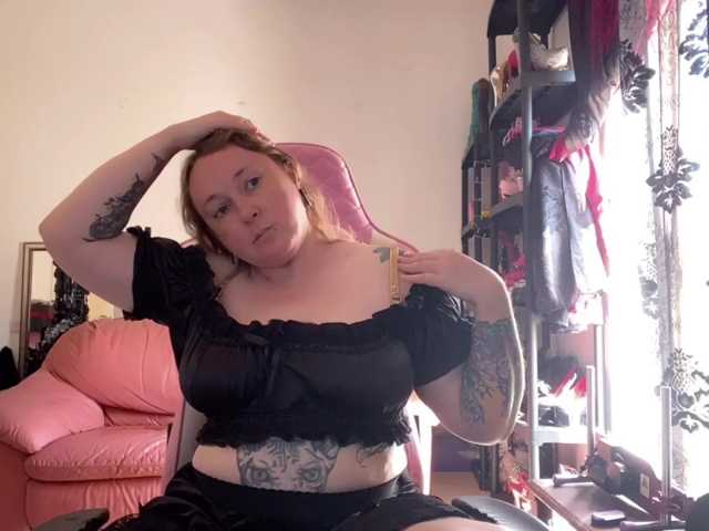 NylonQueen