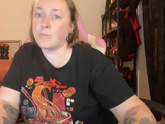 NylonQueen