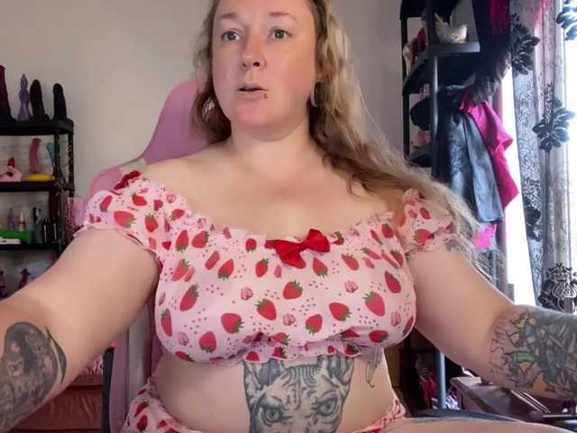 NylonQueen