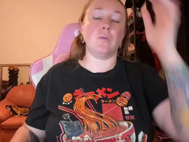 NylonQueen