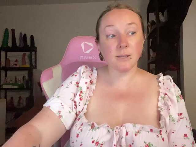 NylonQueen