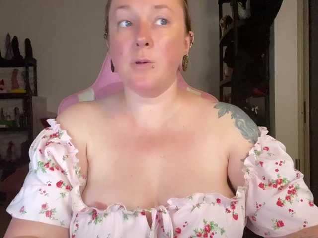 NylonQueen