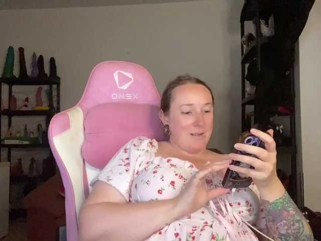 NylonQueen