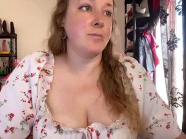 NylonQueen