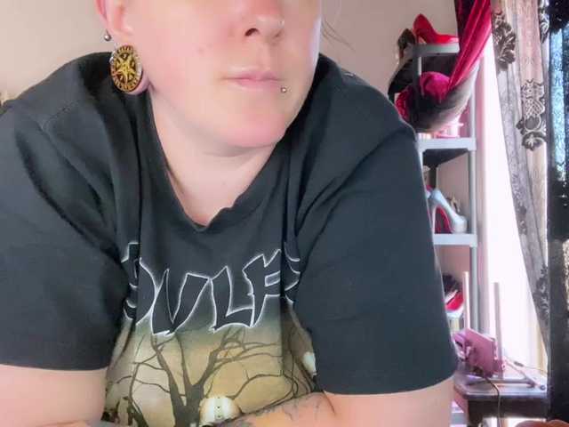 NylonQueen