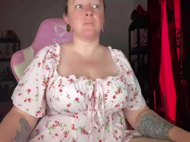 NylonQueen