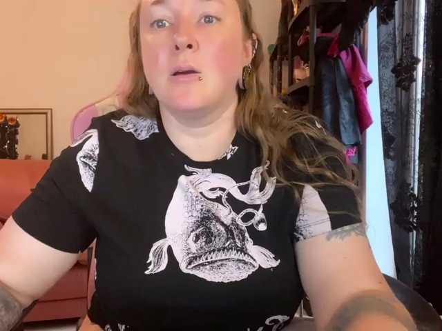 NylonQueen