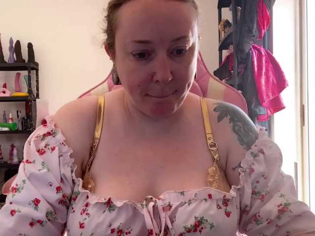 NylonQueen
