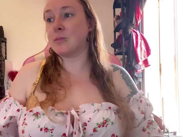 NylonQueen