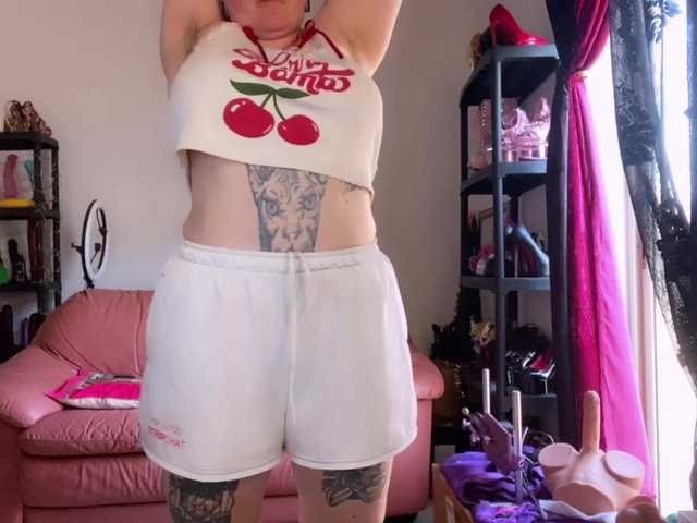 NylonQueen