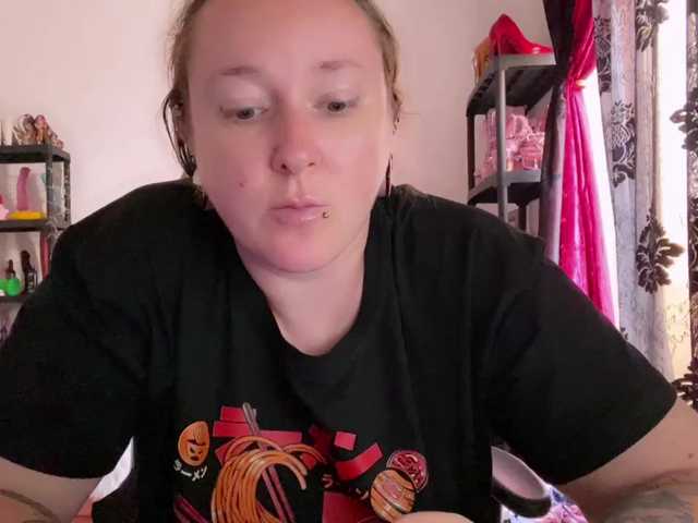 NylonQueen
