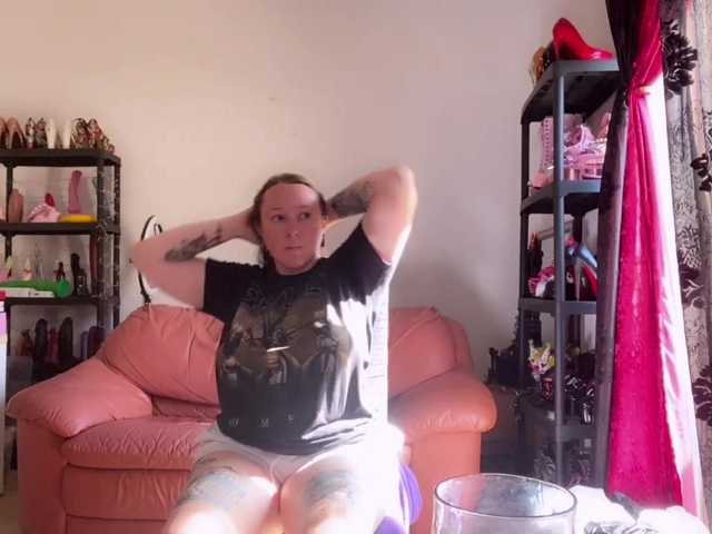 NylonQueen
