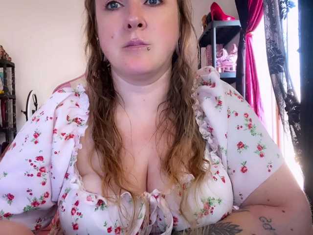 NylonQueen