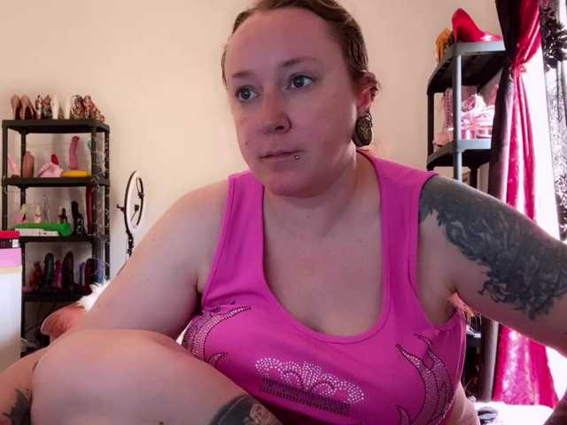 NylonQueen