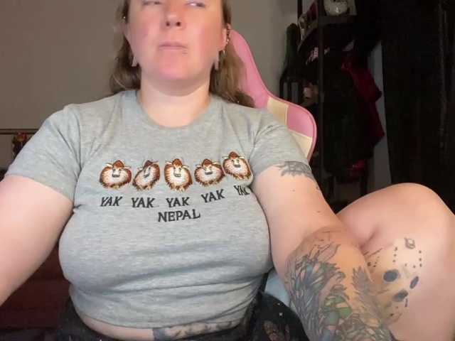 NylonQueen