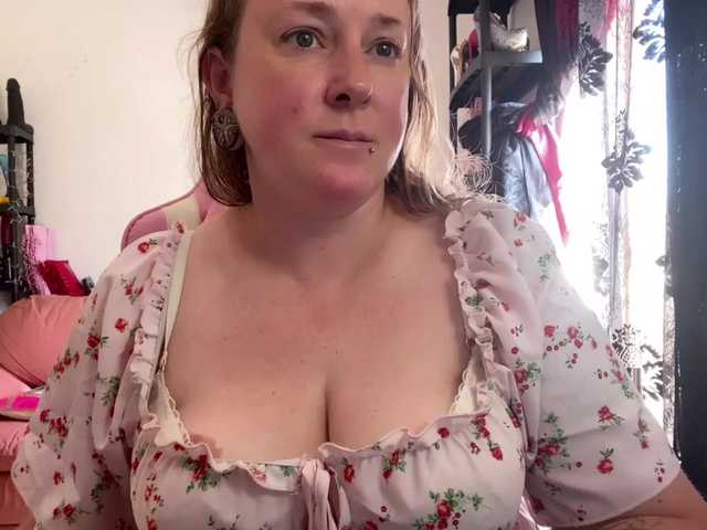 NylonQueen