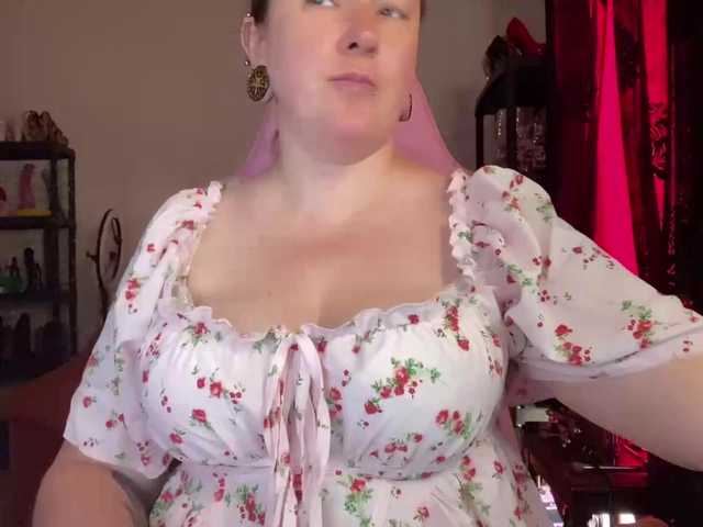 NylonQueen