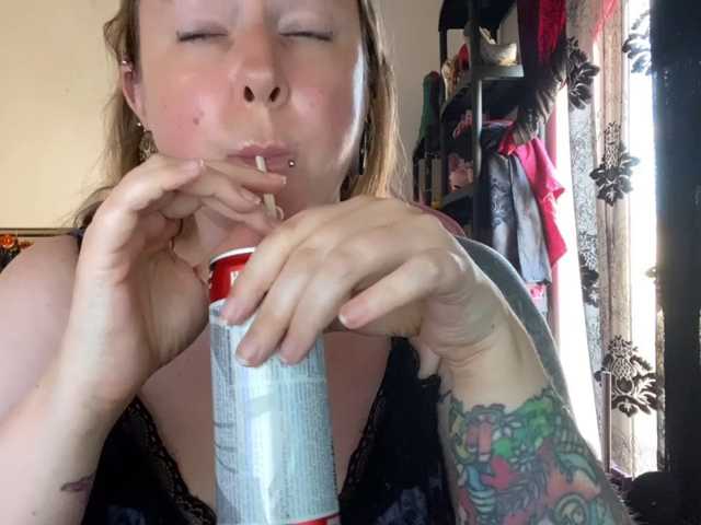 NylonQueen