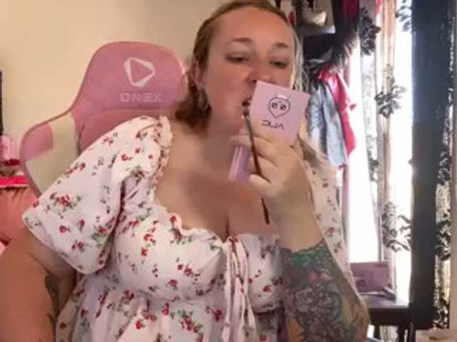 NylonQueen