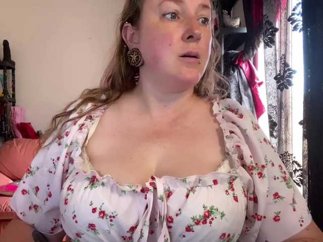 NylonQueen