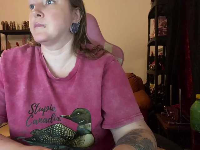 NylonQueen