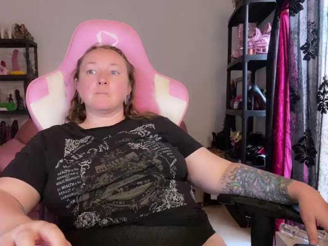 NylonQueen