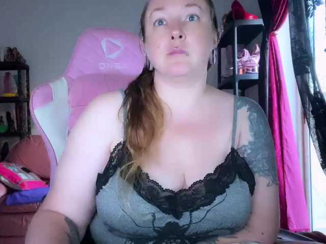 NylonQueen