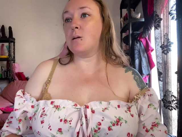 NylonQueen