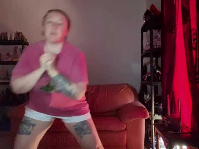NylonQueen