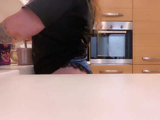 NylonQueen