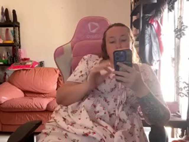 NylonQueen