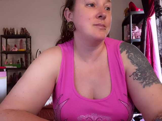 NylonQueen