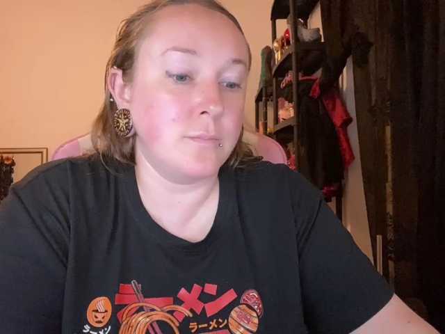 NylonQueen