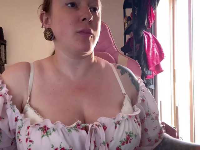 NylonQueen