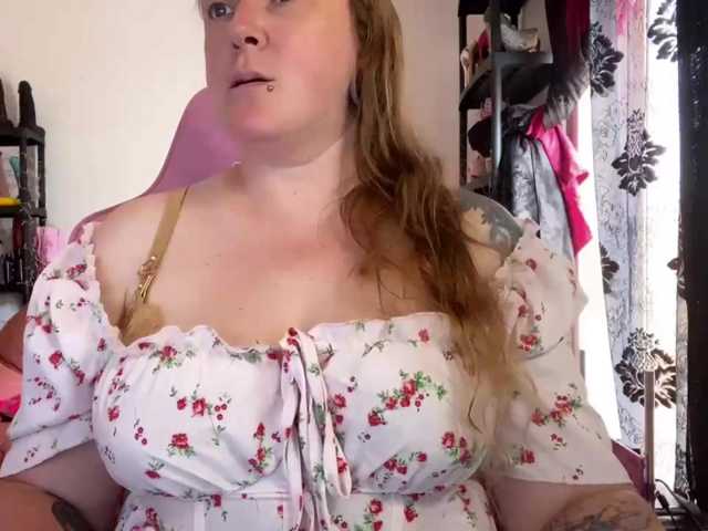 NylonQueen