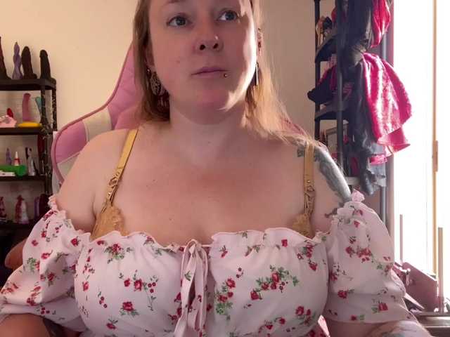 NylonQueen