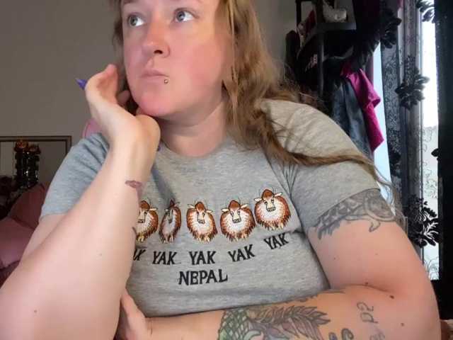 NylonQueen