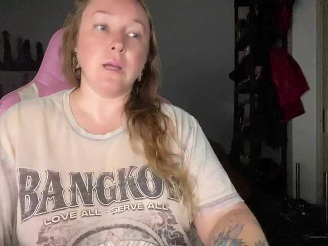 NylonQueen