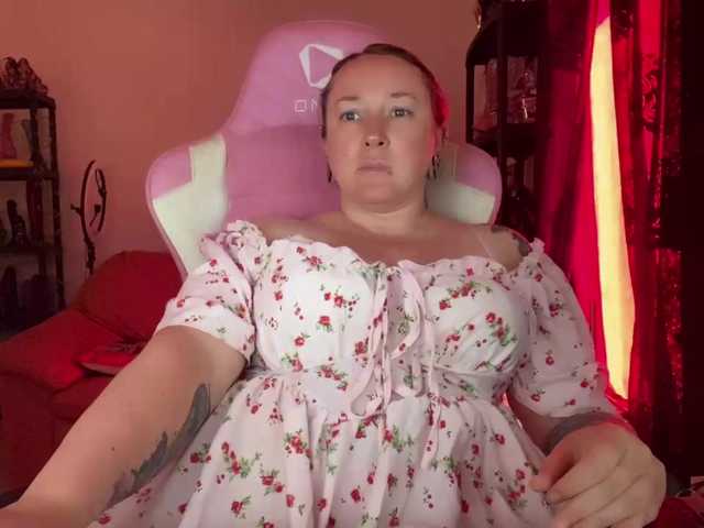 NylonQueen