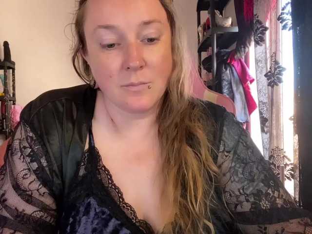 NylonQueen