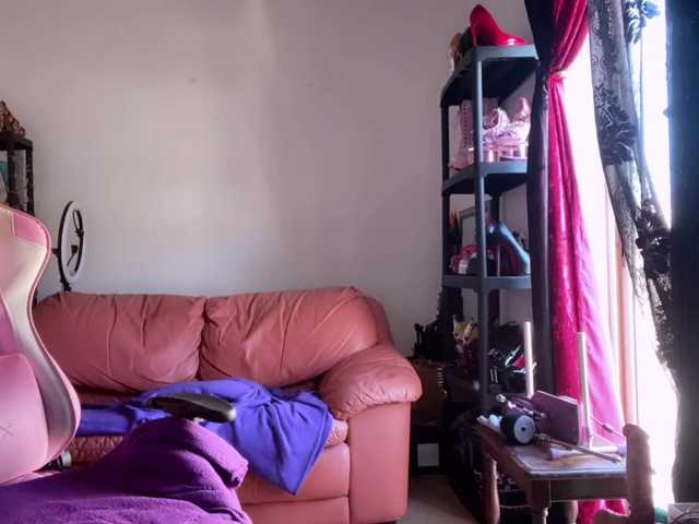 NylonQueen