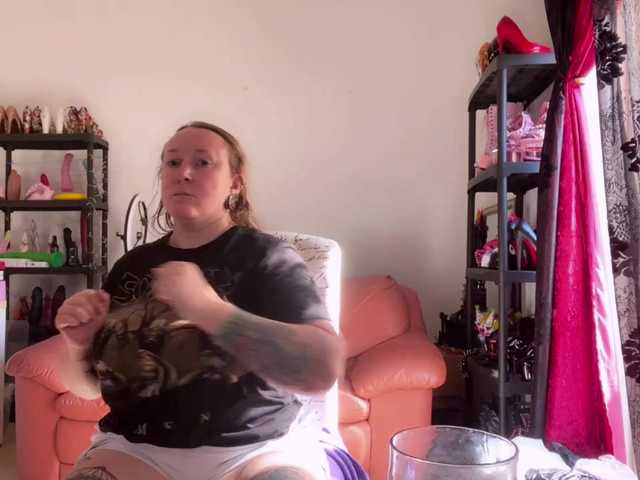 NylonQueen