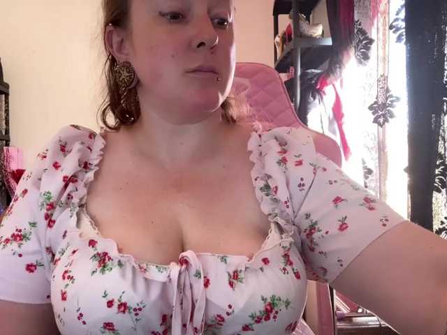 NylonQueen