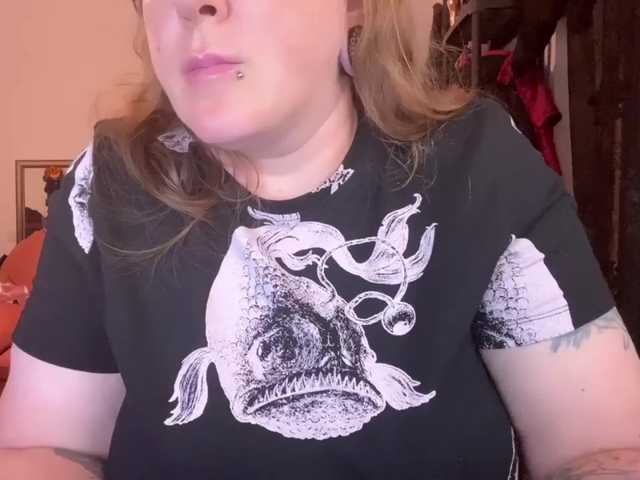 NylonQueen