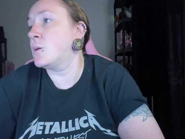 NylonQueen