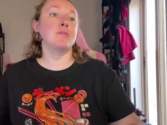 NylonQueen